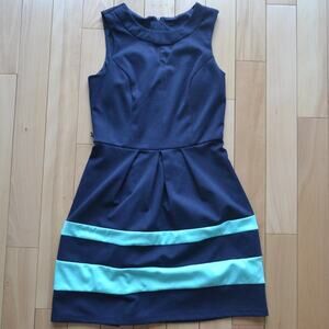 iZ Byer Dress Size 3 Navy Blue Green